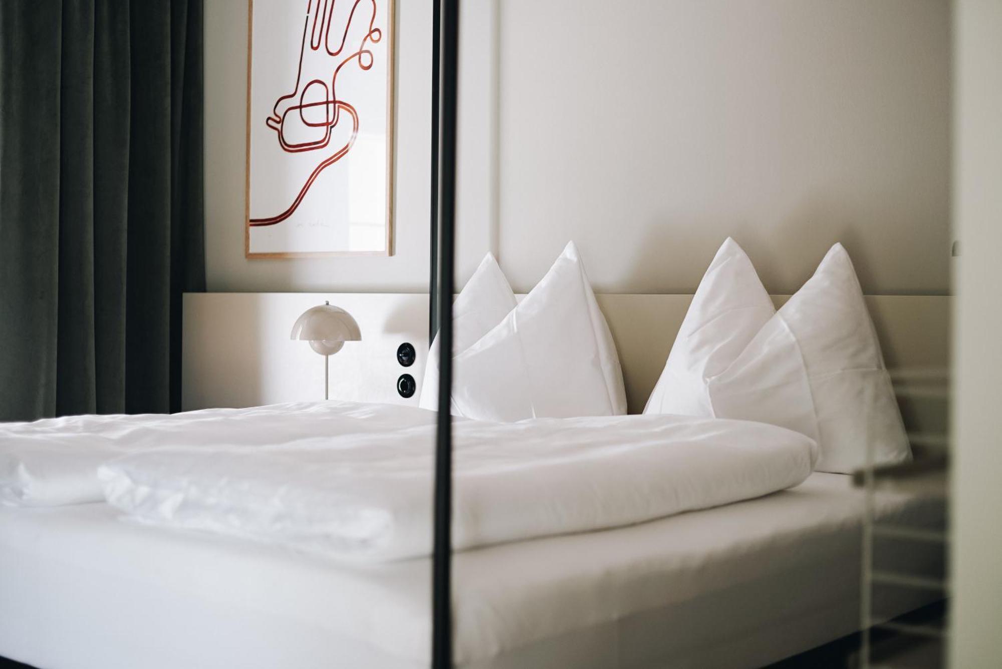 Muehlenhof Rooms Boutique Bed & Breakfast 랑겐로이스 외부 사진