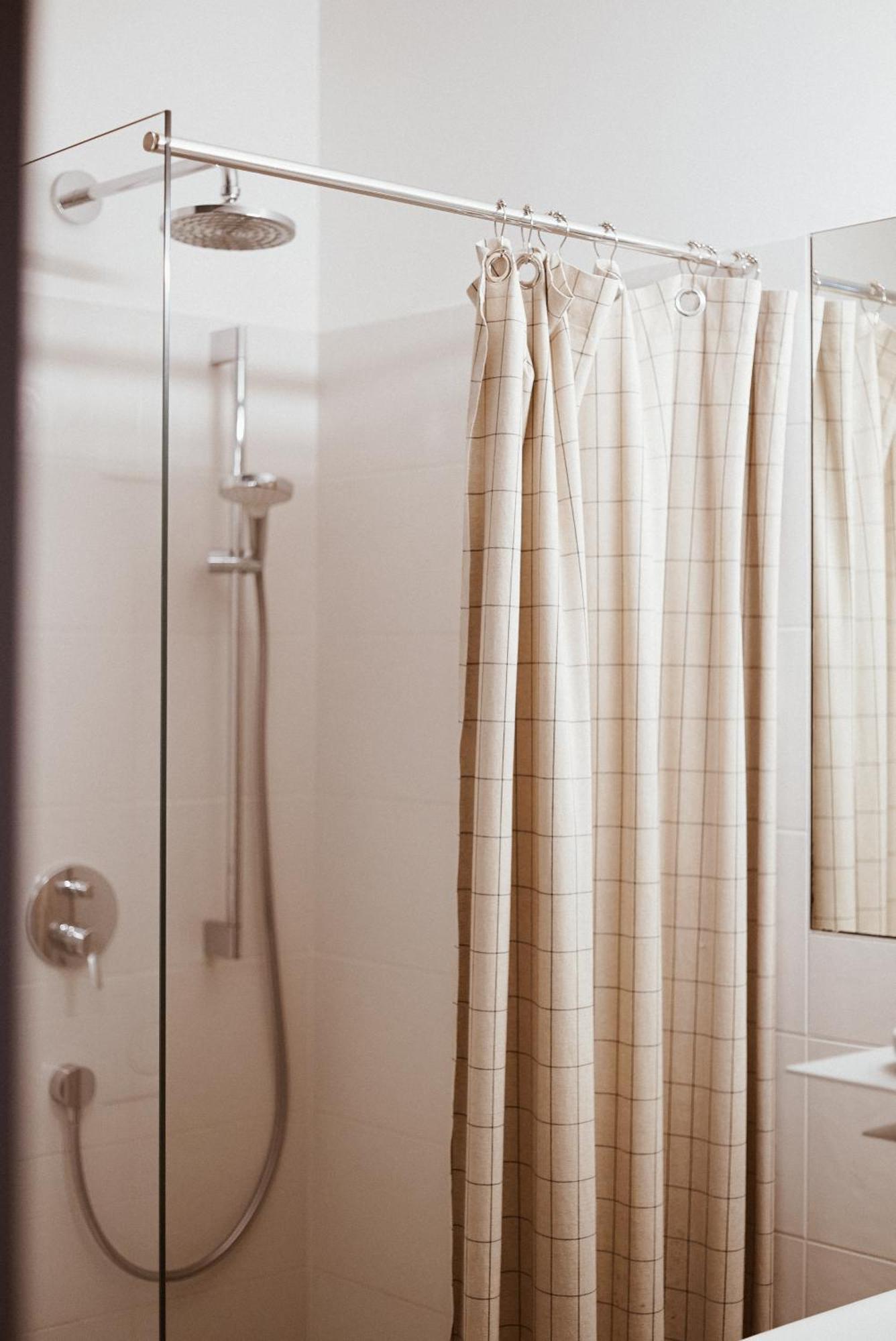 Muehlenhof Rooms Boutique Bed & Breakfast 랑겐로이스 외부 사진